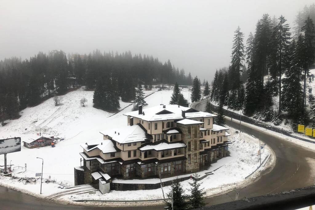 Апартамент Пампорово Палас - Pamporovo Palace Eksteriør billede